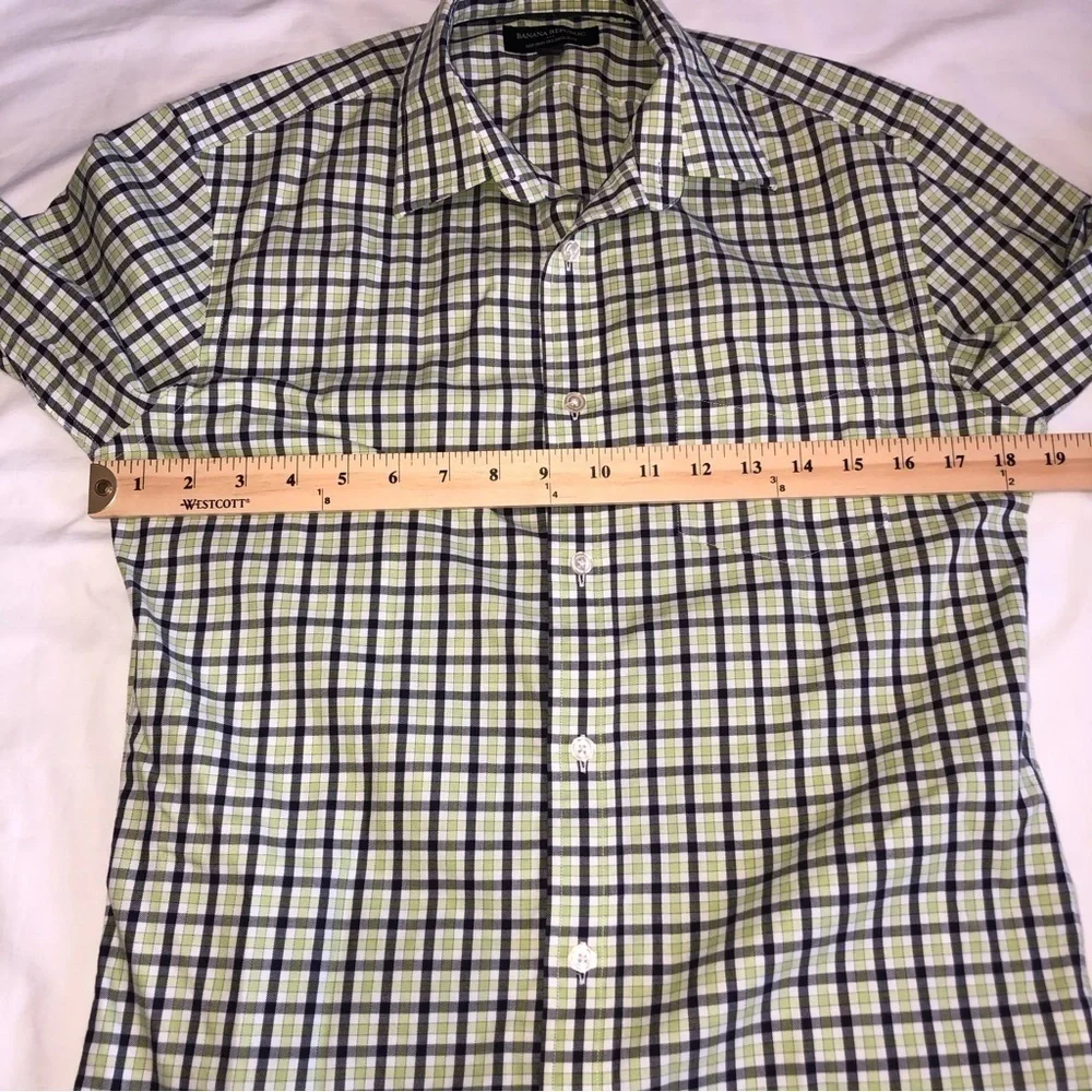 Banana Republic Non Iron Tailored Slim Button Front Mens Shirt S Green Black